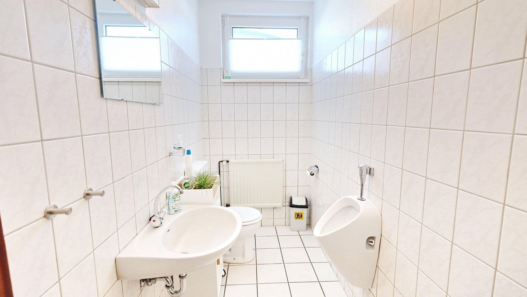 Pronájem nebytového prostoru 436 m², Wolfenbüttel, Dolní Sasko Pronájem nebytového prostoru 436 m², Wolfenbüttel, Dolní Sasko