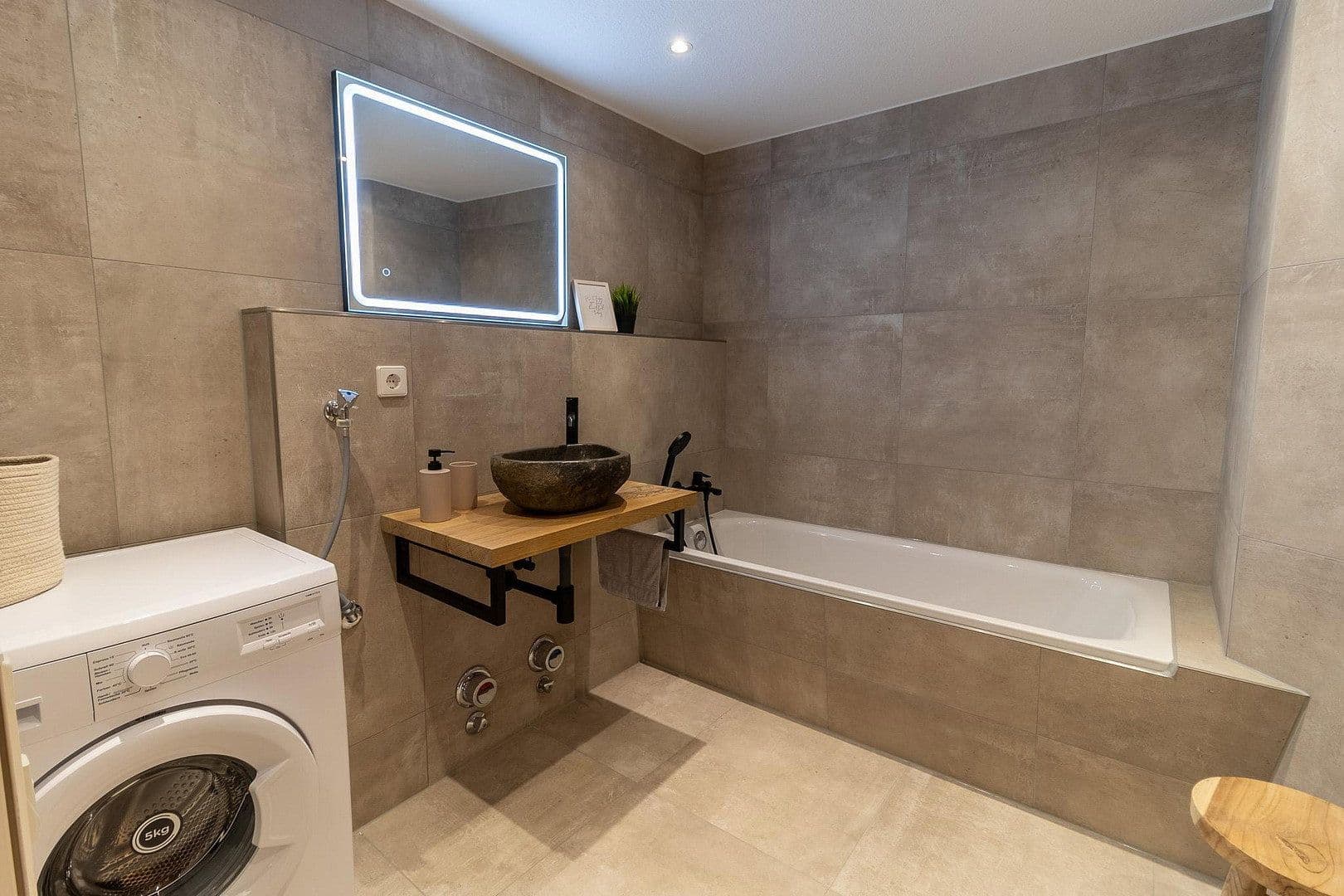 Prodej bytu 2+kk 60 m², Overlacke Straße, Bochum, Severní Porýní-Vestfálsko Prodej bytu 2+kk 60 m², Overlacke Straße, Bochum, Severní Porýní-Vestfálsko