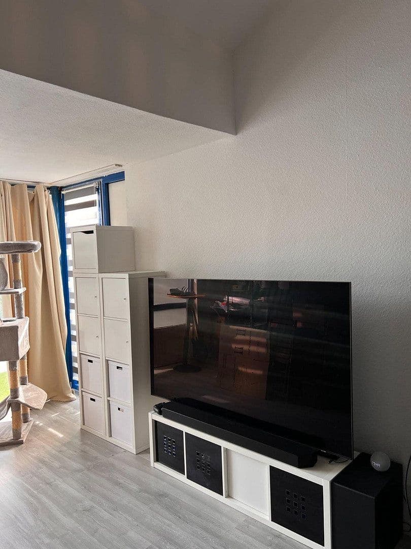 Pronájem bytu 3+kk 66 m², Bahnhofstrasse 38, Übach-Palenberg, Severní Porýní-Vestfálsko Pronájem bytu 3+kk 66 m², Bahnhofstrasse 38, Übach-Palenberg, Severní Porýní-Vestfálsko