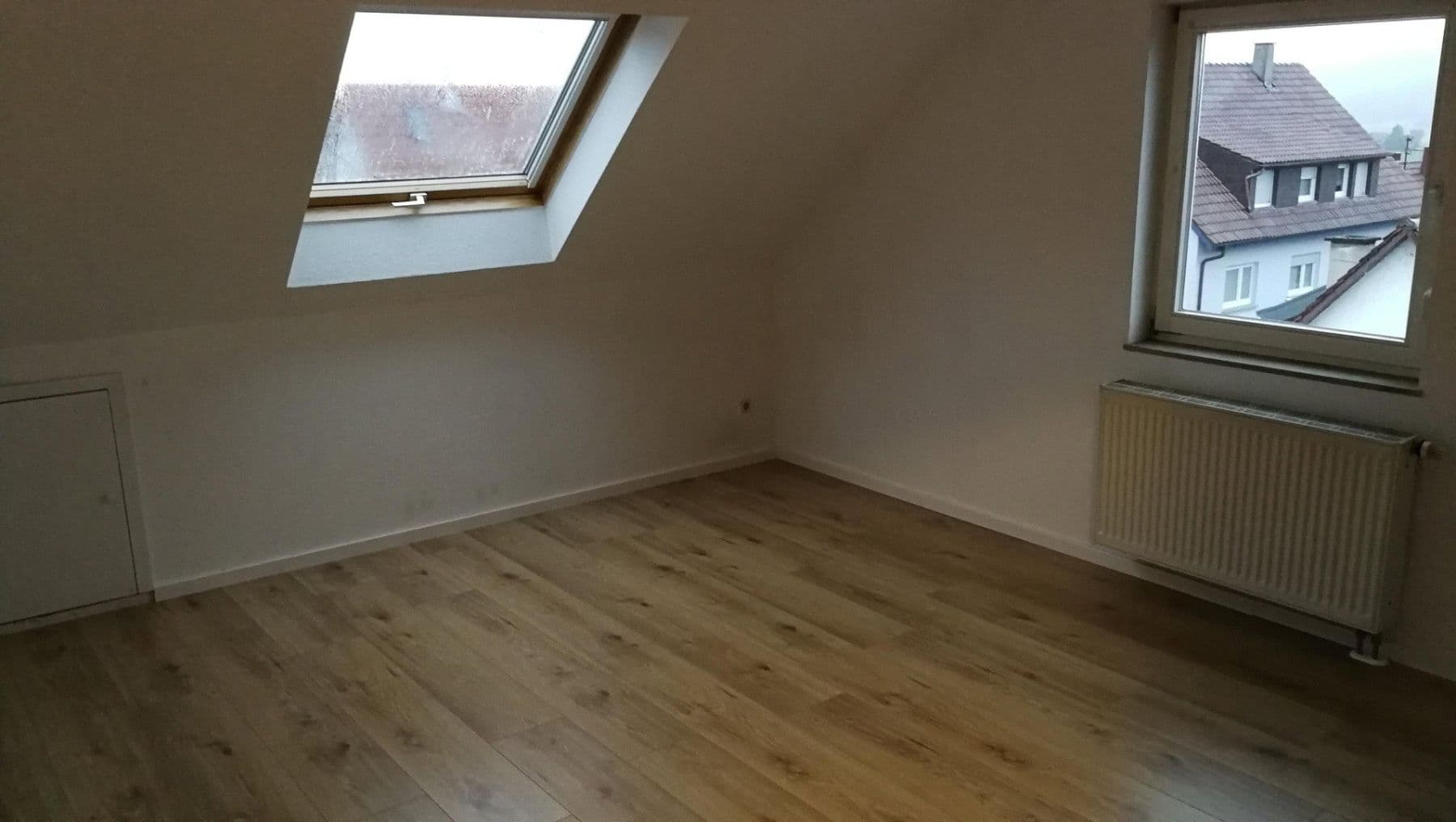 Pronájem bytu 2+1 50 m², Ditzinger Str. 5, Leonberg, Bádensko-Württembersko Pronájem bytu 2+1 50 m², Ditzinger Str. 5, Leonberg, Bádensko-Württembersko