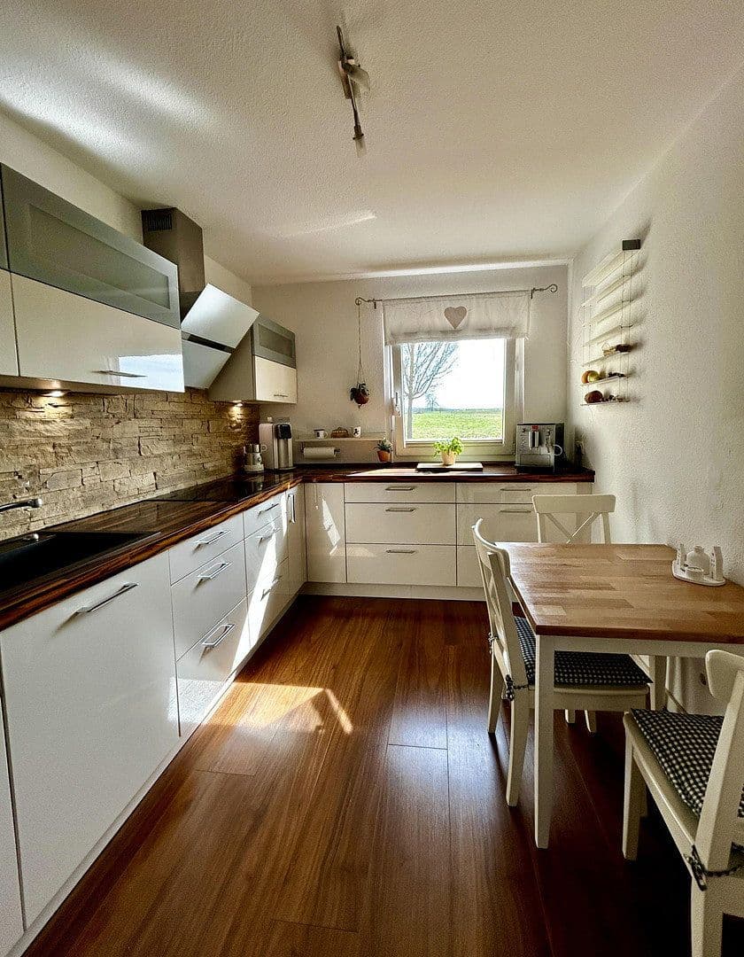 Prodej domu 149 m², pozemek 213 m², Nürnberg, Bavorsko Prodej domu 149 m², pozemek 213 m², Nürnberg, Bavorsko