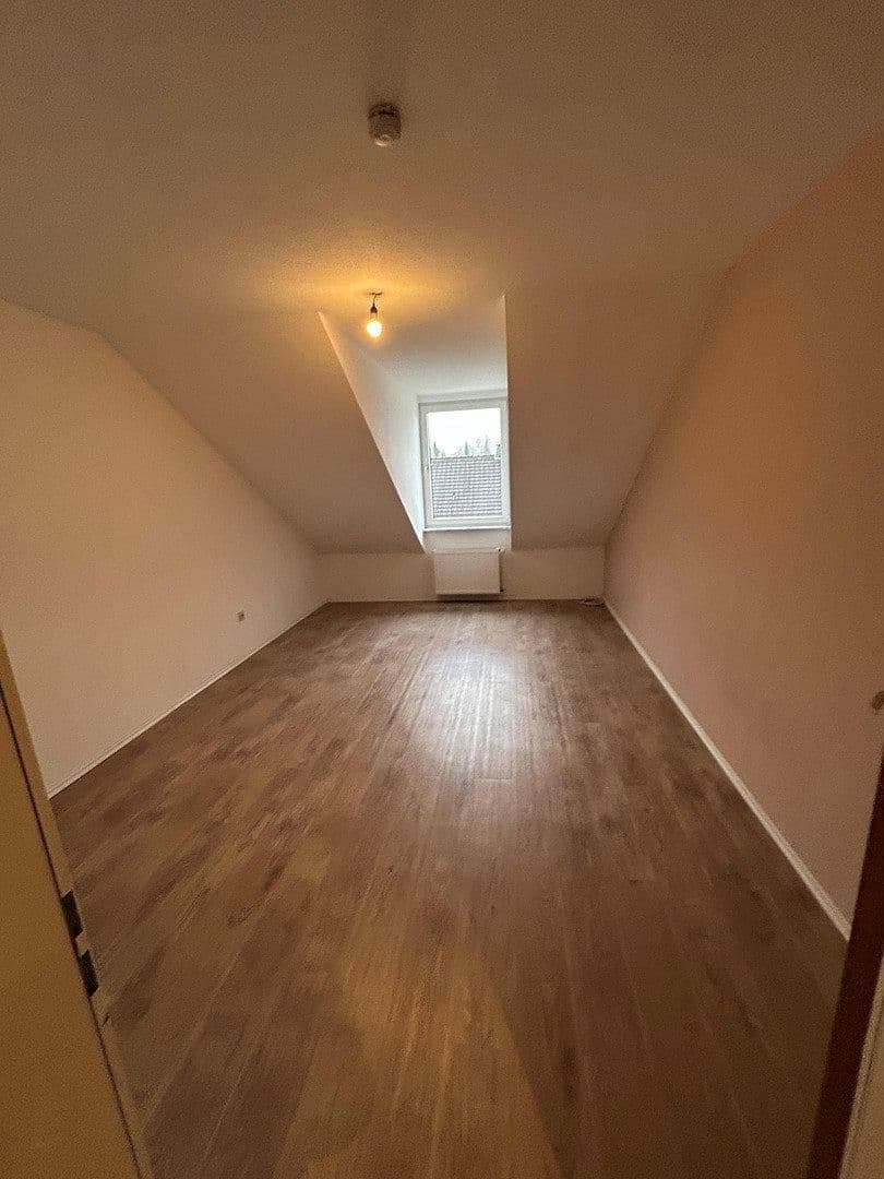 Pronájem bytu 3+1 66 m², Büchnerstrasse 22, Altenkirchen (Westerwald), Porýní-Falc Pronájem bytu 3+1 66 m², Büchnerstrasse 22, Altenkirchen (Westerwald), Porýní-Falc