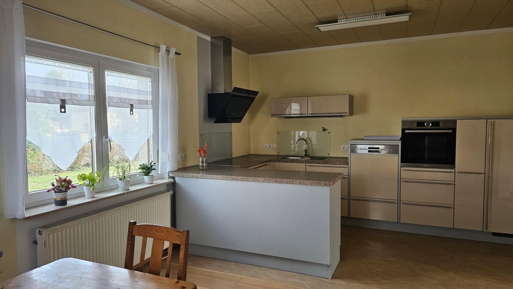 Prodej domu 100 m², pozemek 480 m², Leipzig, Sasko Prodej domu 100 m², pozemek 480 m², Leipzig, Sasko