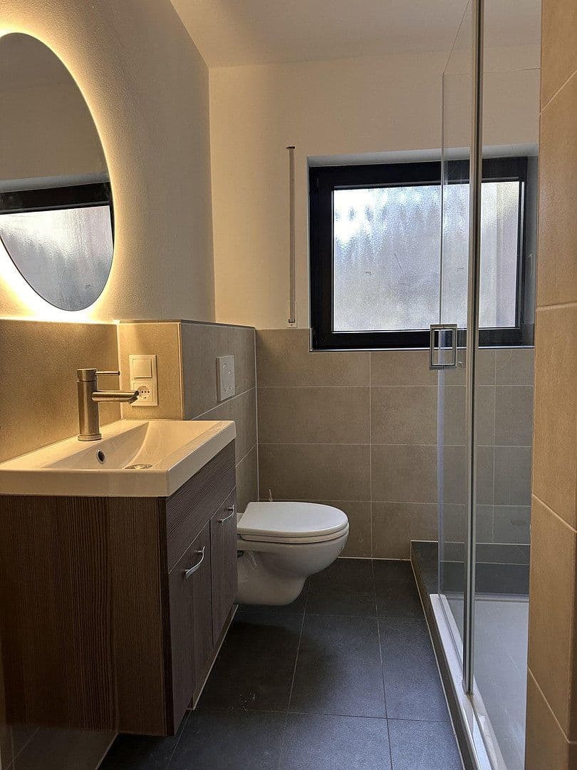 Pronájem bytu 2+1 51 m², Parkstrasse 25, Ehlscheid, Porýní-Falc Pronájem bytu 2+1 51 m², Parkstrasse 25, Ehlscheid, Porýní-Falc