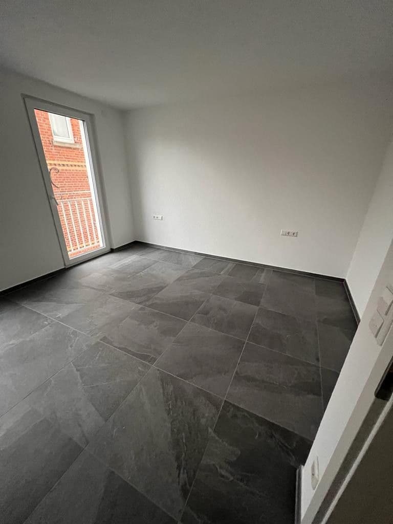 Pronájem bytu 3+1 85 m², Sindelfingen, Bádensko-Württembersko Pronájem bytu 3+1 85 m², Sindelfingen, Bádensko-Württembersko