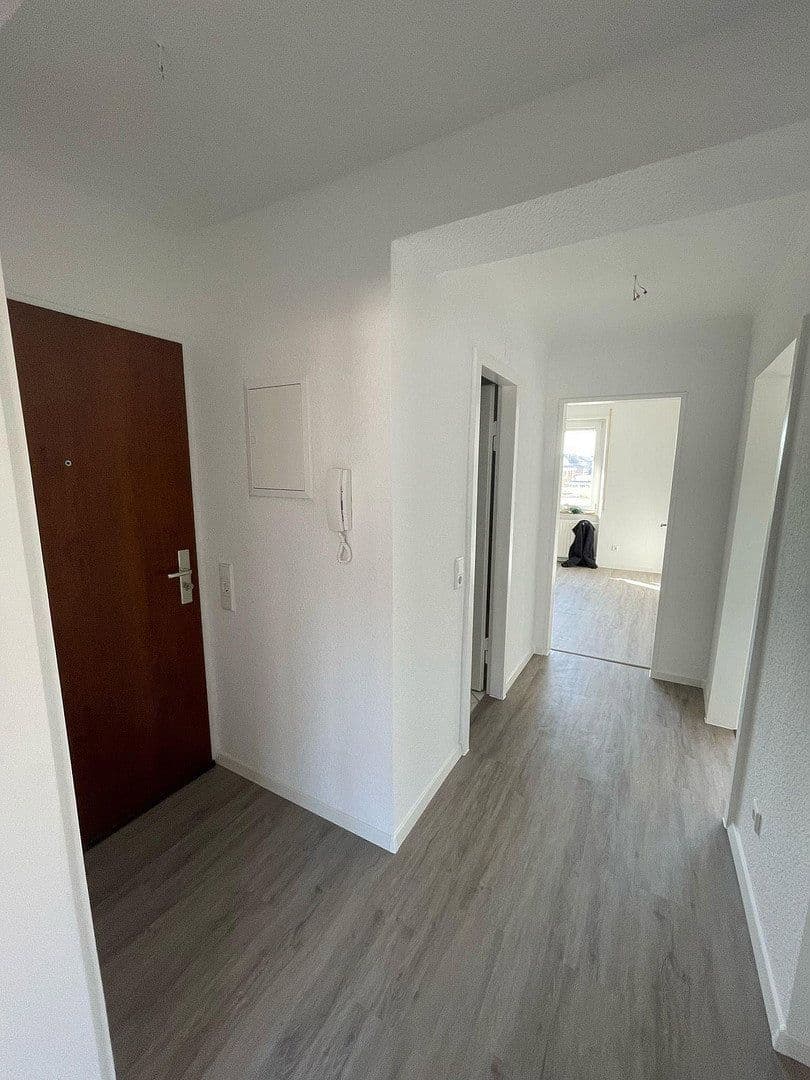 Pronájem bytu 2+1 68 m², Halbergstraße 27, Ludwigshafen, Porýní-Falc Pronájem bytu 2+1 68 m², Halbergstraße 27, Ludwigshafen, Porýní-Falc