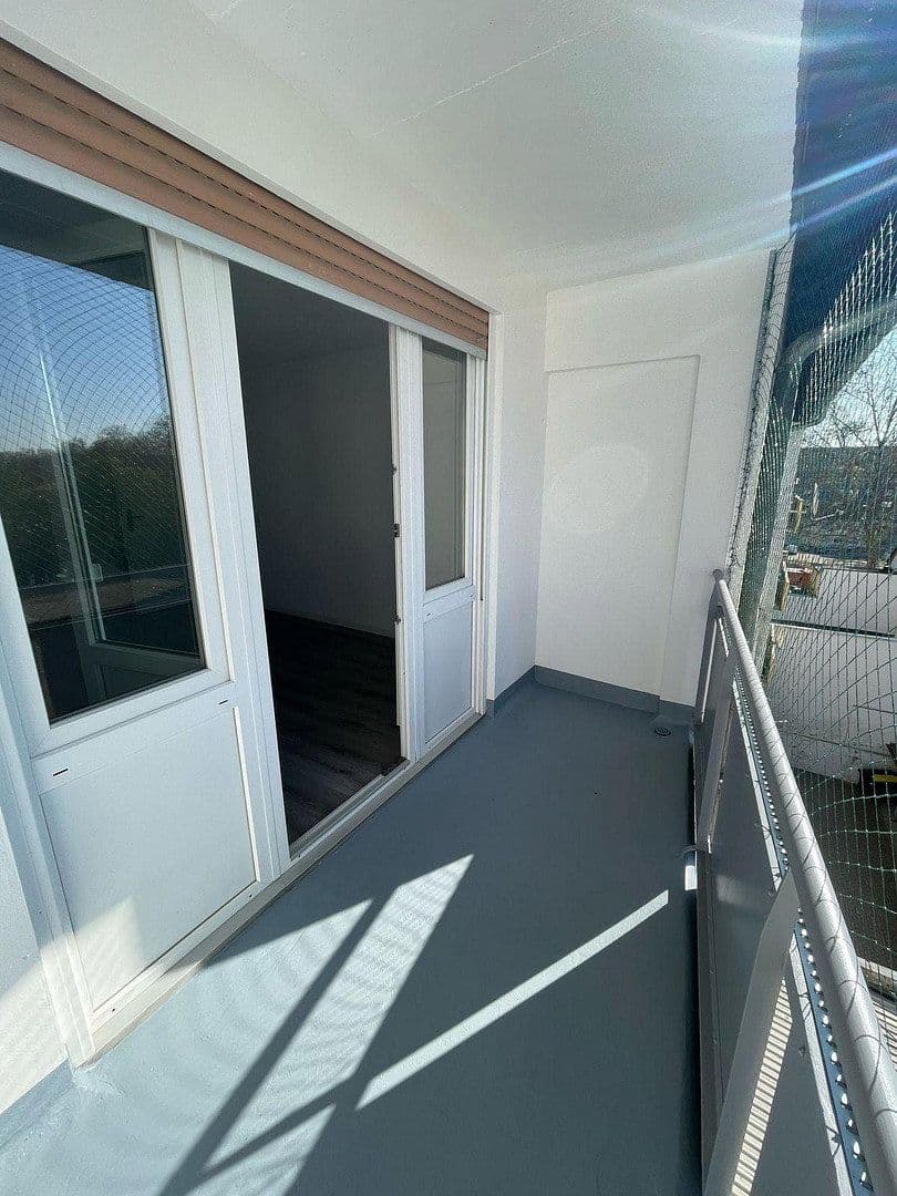 Pronájem bytu 2+1 68 m², Halbergstraße 27, Ludwigshafen, Porýní-Falc Pronájem bytu 2+1 68 m², Halbergstraße 27, Ludwigshafen, Porýní-Falc