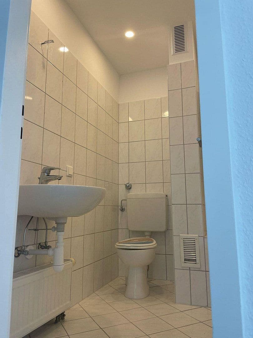 Pronájem bytu 2+1 68 m², Halbergstraße 27, Ludwigshafen, Porýní-Falc Pronájem bytu 2+1 68 m², Halbergstraße 27, Ludwigshafen, Porýní-Falc