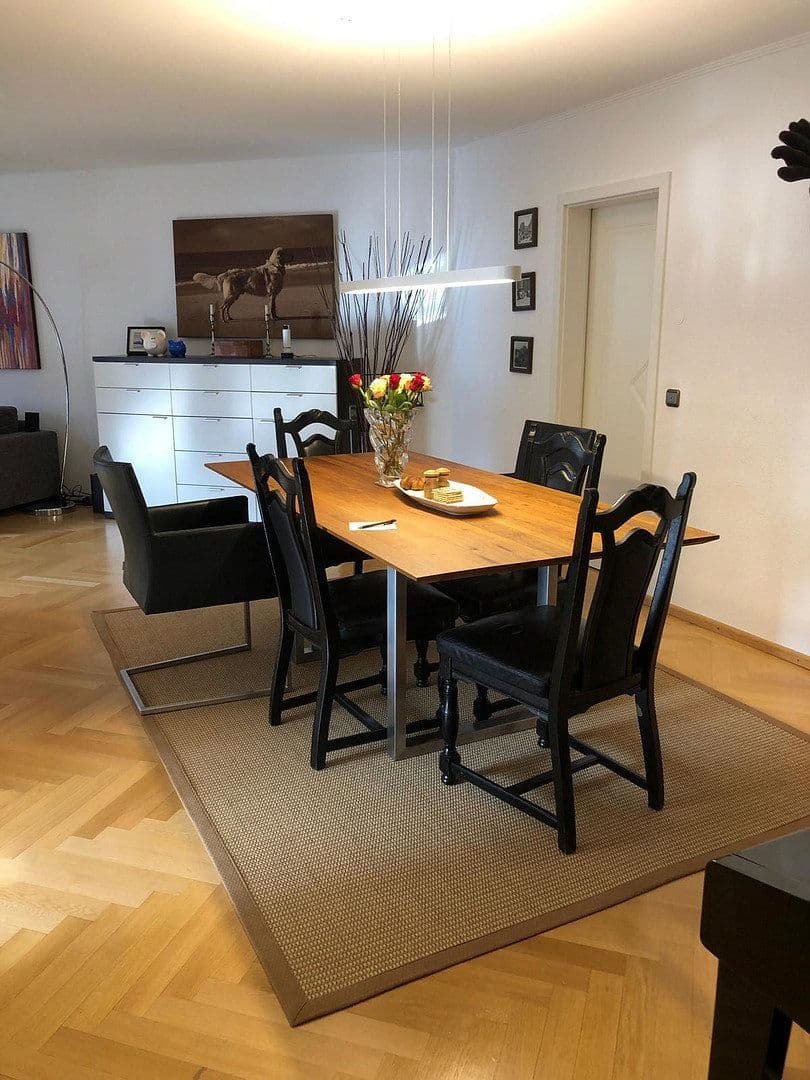 Prodej bytu 5+1 133 m², Harthauserstrasse 38, München, Bavorsko Prodej bytu 5+1 133 m², Harthauserstrasse 38, München, Bavorsko