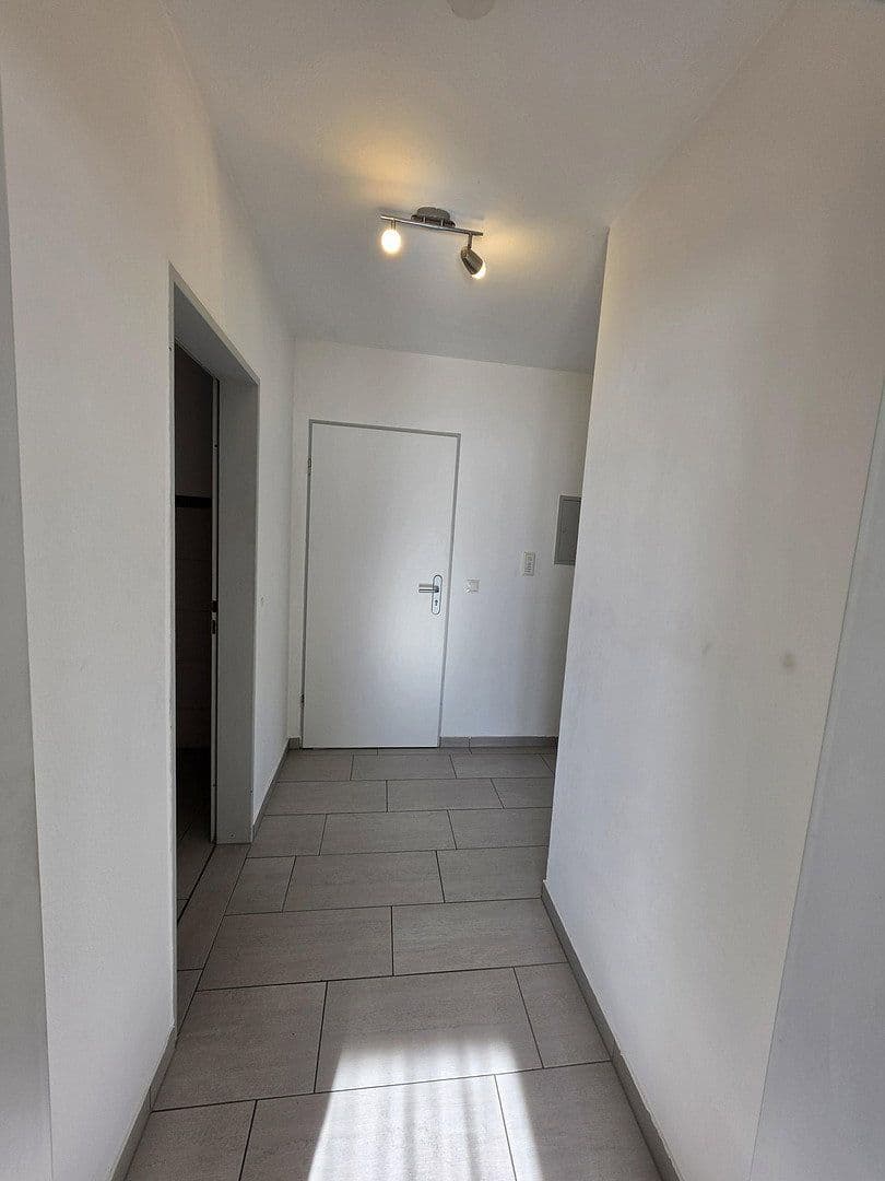 Pronájem bytu 2+1 61 m², Henschelring 3, Kirchheim b. München, Bavorsko Pronájem bytu 2+1 61 m², Henschelring 3, Kirchheim b. München, Bavorsko