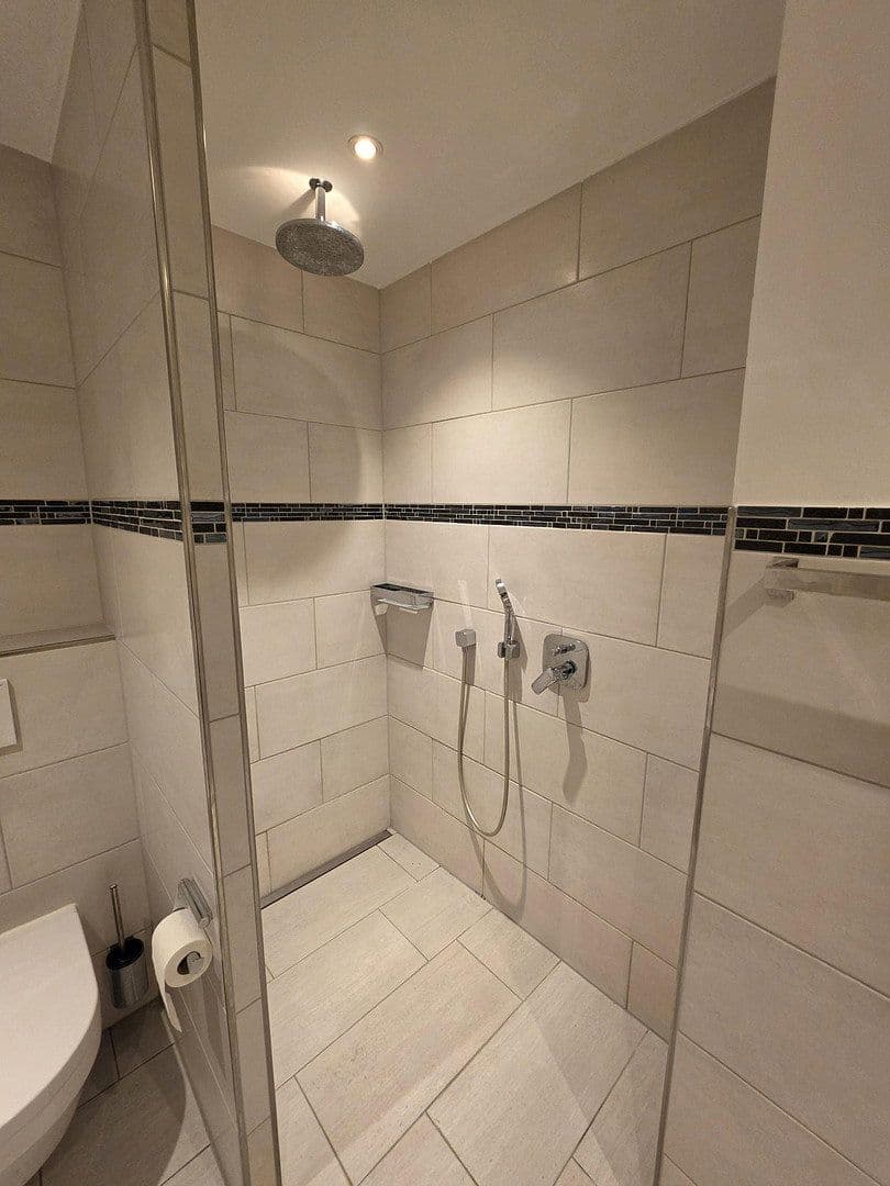 Pronájem bytu 2+1 61 m², Henschelring 3, Kirchheim b. München, Bavorsko Pronájem bytu 2+1 61 m², Henschelring 3, Kirchheim b. München, Bavorsko