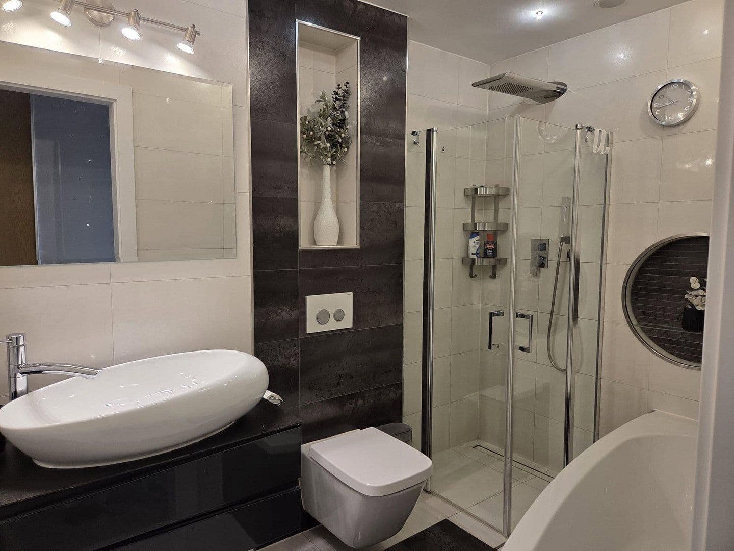 Pronájem bytu 3+1 79 m², Fürth, Bavorsko Pronájem bytu 3+1 79 m², Fürth, Bavorsko