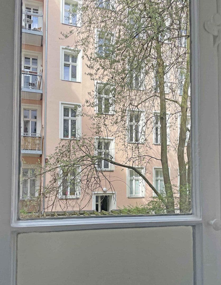 Prodej bytu 1+kk 35 m², Fehrbelliner Straße 36, Berlin, Berlín Prodej bytu 1+kk 35 m², Fehrbelliner Straße 36, Berlin, Berlín