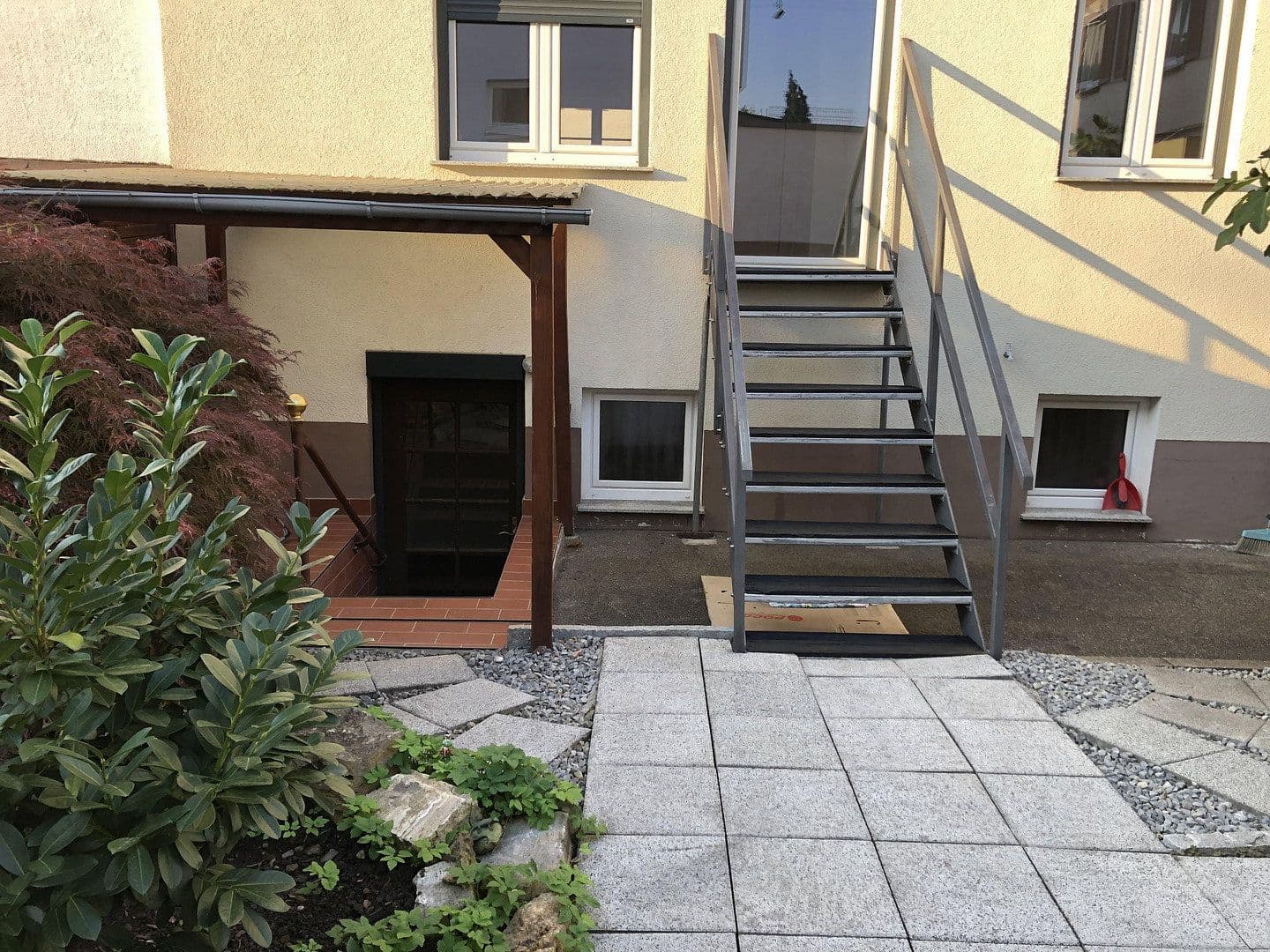 Pronájem domu 140 m², pozemek 200 m², Fellbach, Bádensko-Württembersko Pronájem domu 140 m², pozemek 200 m², Fellbach, Bádensko-Württembersko