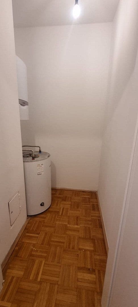 Pronájem kanceláře 53 m², Auhofstraße 129/3, Wien, Wien Pronájem kanceláře 53 m², Auhofstraße 129/3, Wien, Wien