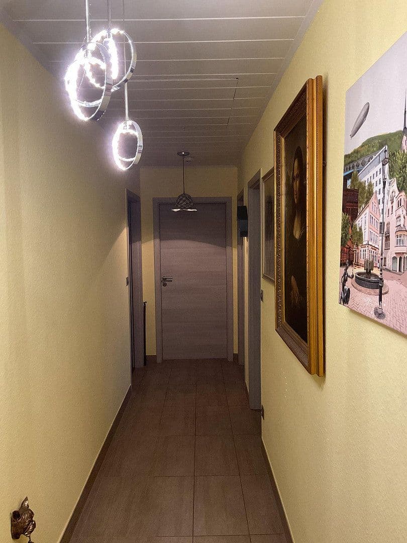 Prodej domu 142 m², pozemek 872 m², Lüdenscheid, Severní Porýní-Vestfálsko Prodej domu 142 m², pozemek 872 m², Lüdenscheid, Severní Porýní-Vestfálsko