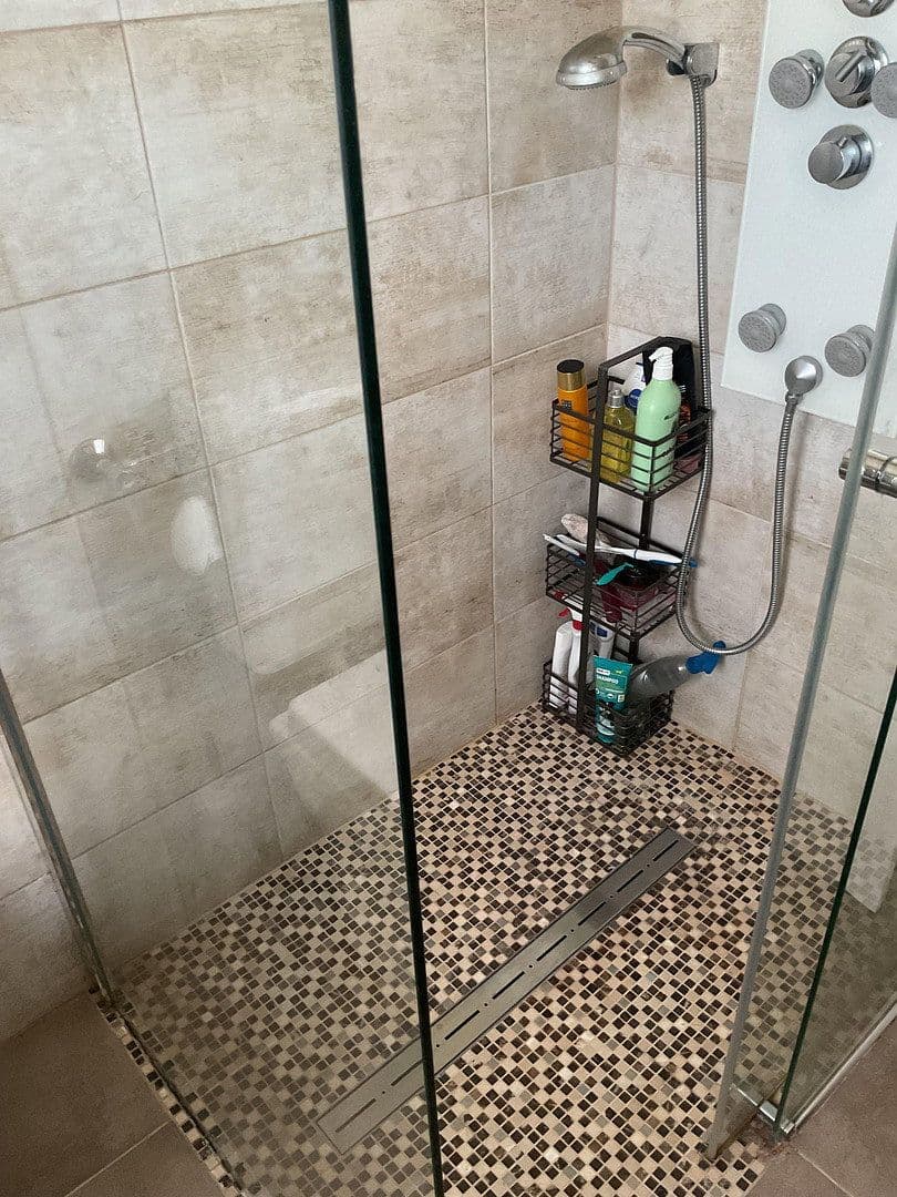 Prodej domu 142 m², pozemek 872 m², Lüdenscheid, Severní Porýní-Vestfálsko Prodej domu 142 m², pozemek 872 m², Lüdenscheid, Severní Porýní-Vestfálsko