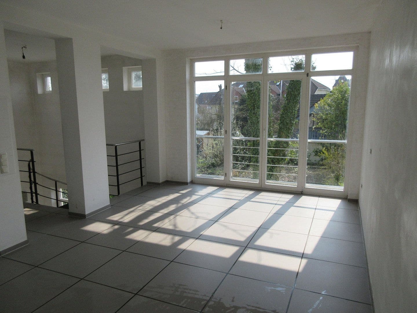 Prodej domu 250 m², pozemek 586 m², Reinheim, Hessen Prodej domu 250 m², pozemek 586 m², Reinheim, Hessen