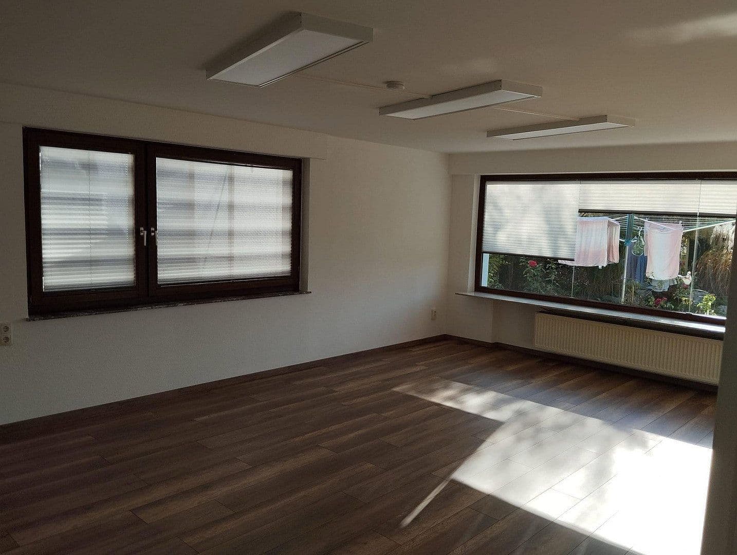 Pronájem bytu 2+1 79 m², Mühlacker, Bádensko-Württembersko Pronájem bytu 2+1 79 m², Mühlacker, Bádensko-Württembersko