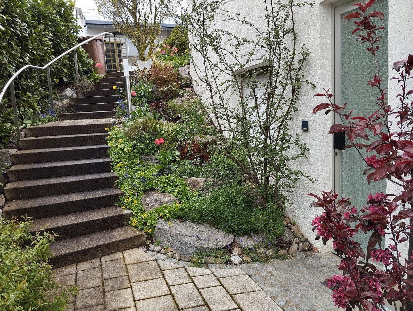 Pronájem bytu 2+1 79 m², Mühlacker, Bádensko-Württembersko Pronájem bytu 2+1 79 m², Mühlacker, Bádensko-Württembersko