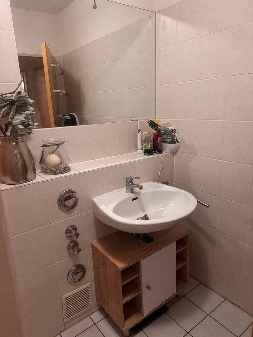 Pronájem bytu 2+1 37 m², Salzatal, Sasko-Anhaltsko Pronájem bytu 2+1 37 m², Salzatal, Sasko-Anhaltsko