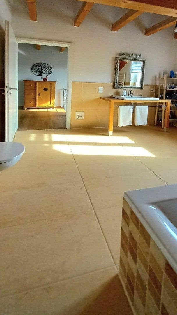 Prodej domu 197 m², pozemek 468 m², Freigericht, Hessen Prodej domu 197 m², pozemek 468 m², Freigericht, Hessen