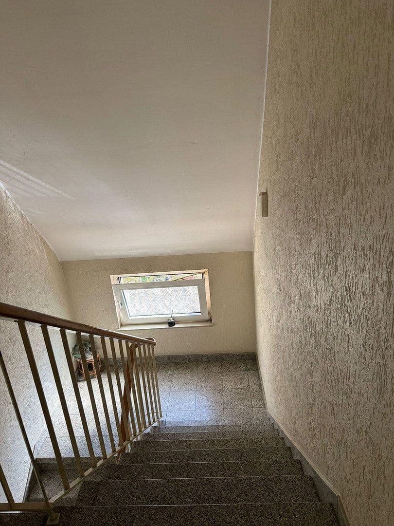 Prodej bytu 3+1 41 m², Essen, Severní Porýní-Vestfálsko Prodej bytu 3+1 41 m², Essen, Severní Porýní-Vestfálsko