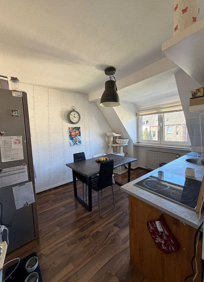 Prodej bytu 3+1 41 m², Essen, Severní Porýní-Vestfálsko Prodej bytu 3+1 41 m², Essen, Severní Porýní-Vestfálsko