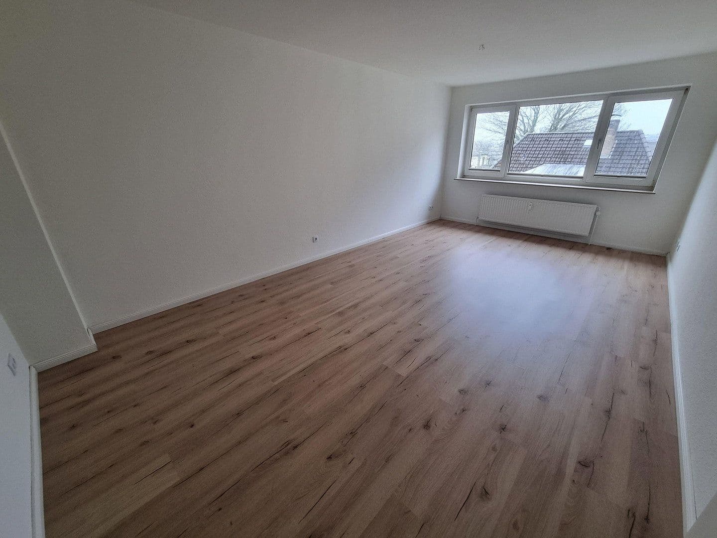 Pronájem bytu 2+1 55 m², Terassenstr. 6/8, Flensburg, Šlesvicko-Holštýnsko Pronájem bytu 2+1 55 m², Terassenstr. 6/8, Flensburg, Šlesvicko-Holštýnsko