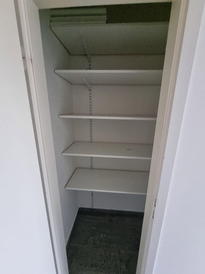 Pronájem bytu 2+1 55 m², Terassenstr. 6/8, Flensburg, Šlesvicko-Holštýnsko Pronájem bytu 2+1 55 m², Terassenstr. 6/8, Flensburg, Šlesvicko-Holštýnsko