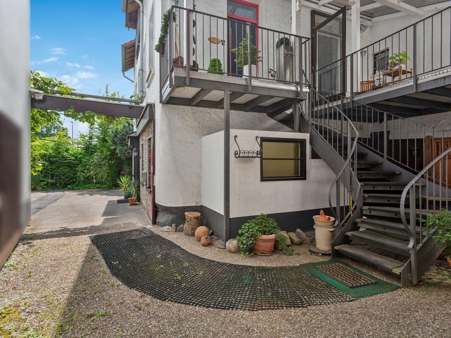 Pronájem bytu 4+kk 193 m², Neuwied, Porýní-Falc Pronájem bytu 4+kk 193 m², Neuwied, Porýní-Falc