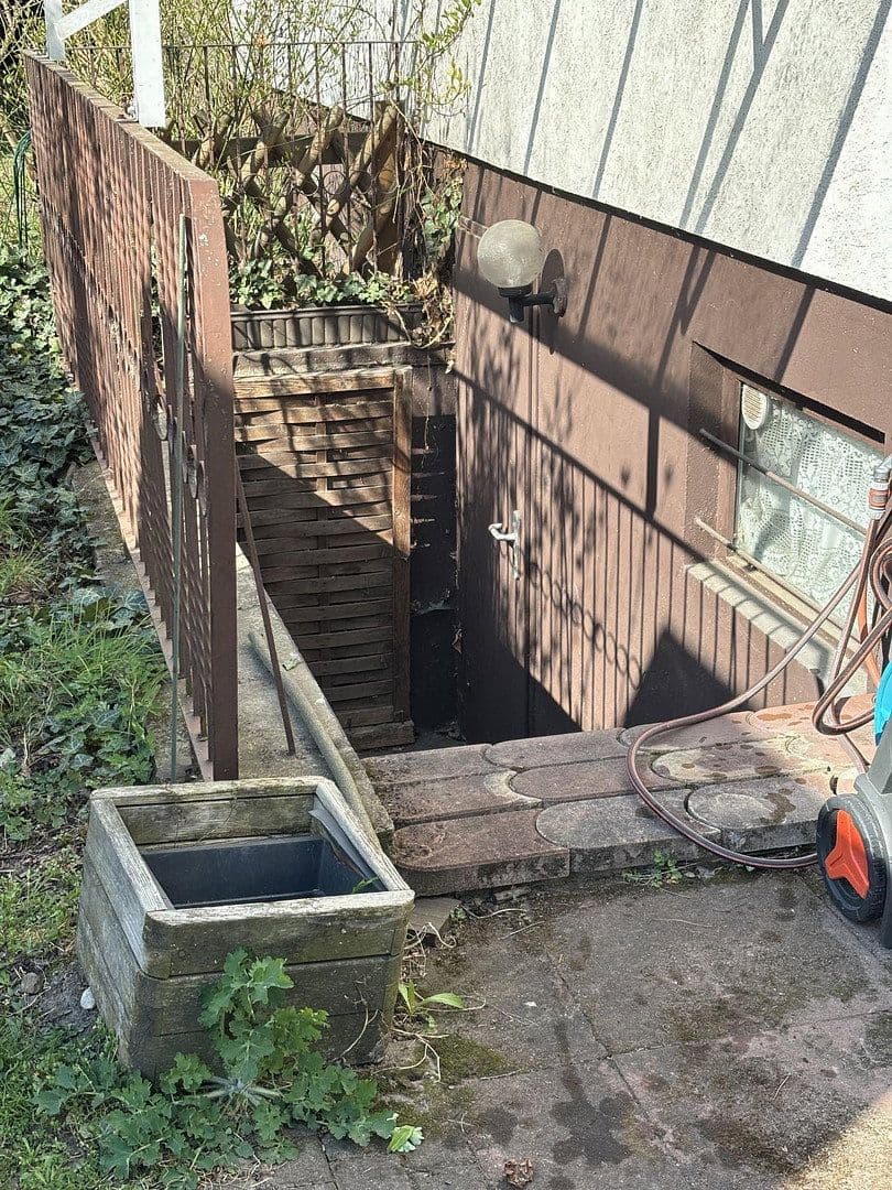 Prodej domu 97 m², pozemek 310 m², Berlin, Berlín Prodej domu 97 m², pozemek 310 m², Berlin, Berlín