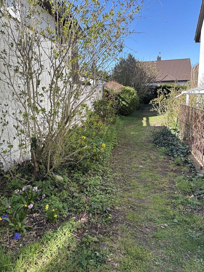 Prodej domu 97 m², pozemek 310 m², Berlin, Berlín Prodej domu 97 m², pozemek 310 m², Berlin, Berlín