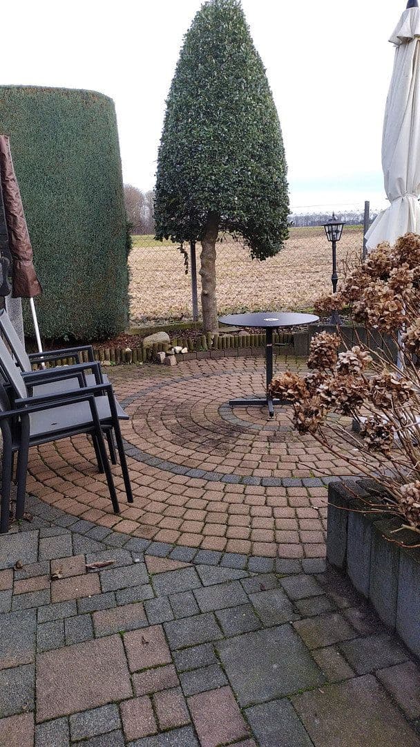 Prodej domu 211 m², pozemek 866 m², Krefelderstr.60, Wegberg, Severní Porýní-Vestfálsko Prodej domu 211 m², pozemek 866 m², Krefelderstr.60, Wegberg, Severní Porýní-Vestfálsko