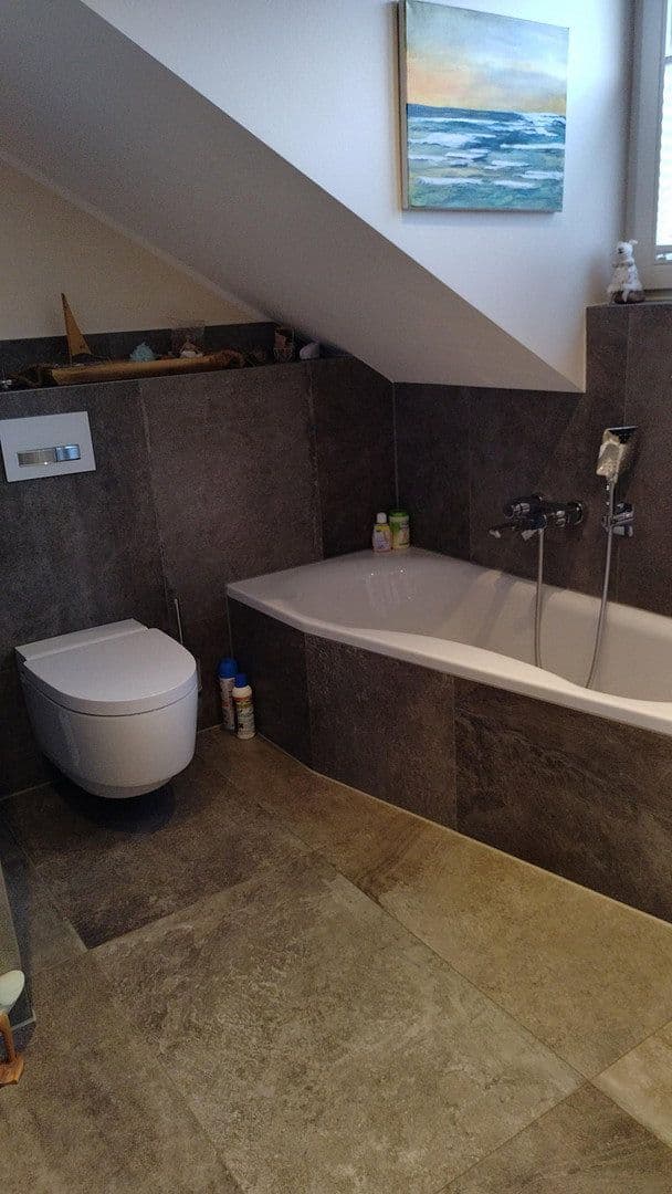 Prodej domu 211 m², pozemek 866 m², Krefelderstr.60, Wegberg, Severní Porýní-Vestfálsko Prodej domu 211 m², pozemek 866 m², Krefelderstr.60, Wegberg, Severní Porýní-Vestfálsko