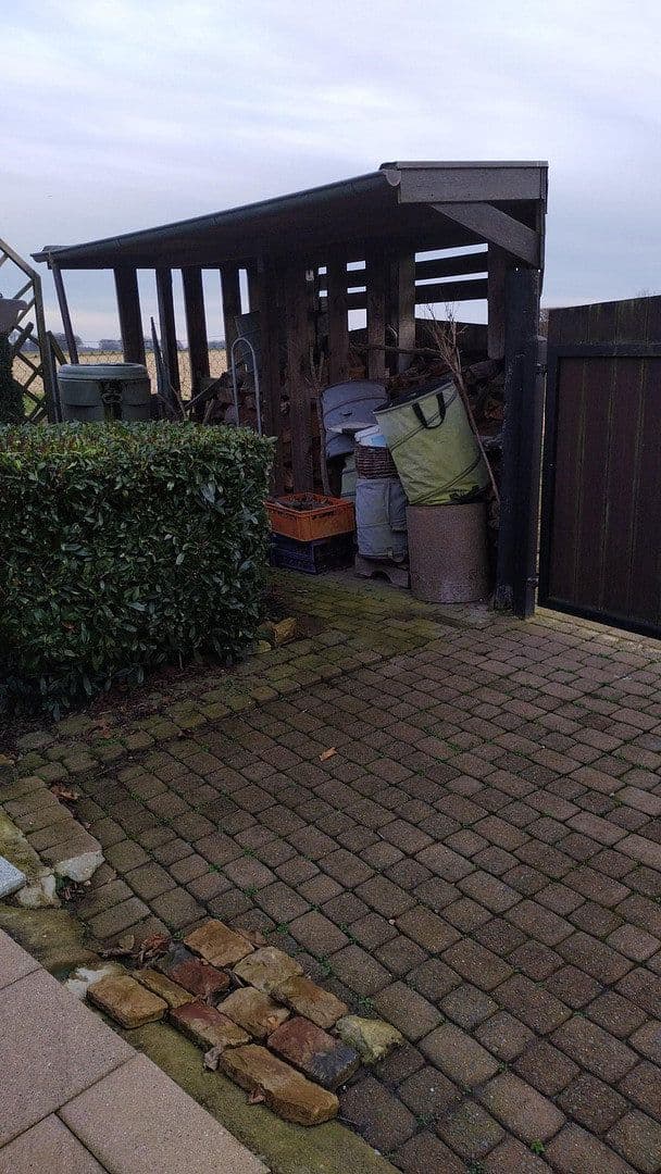 Prodej domu 211 m², pozemek 866 m², Krefelderstr.60, Wegberg, Severní Porýní-Vestfálsko Prodej domu 211 m², pozemek 866 m², Krefelderstr.60, Wegberg, Severní Porýní-Vestfálsko