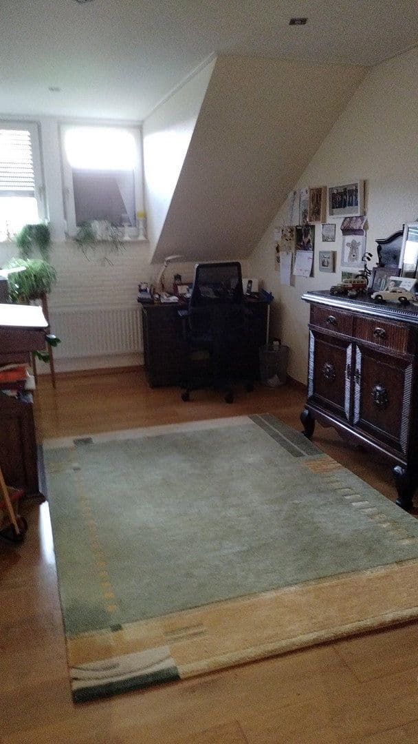 Prodej domu 211 m², pozemek 866 m², Krefelderstr.60, Wegberg, Severní Porýní-Vestfálsko Prodej domu 211 m², pozemek 866 m², Krefelderstr.60, Wegberg, Severní Porýní-Vestfálsko