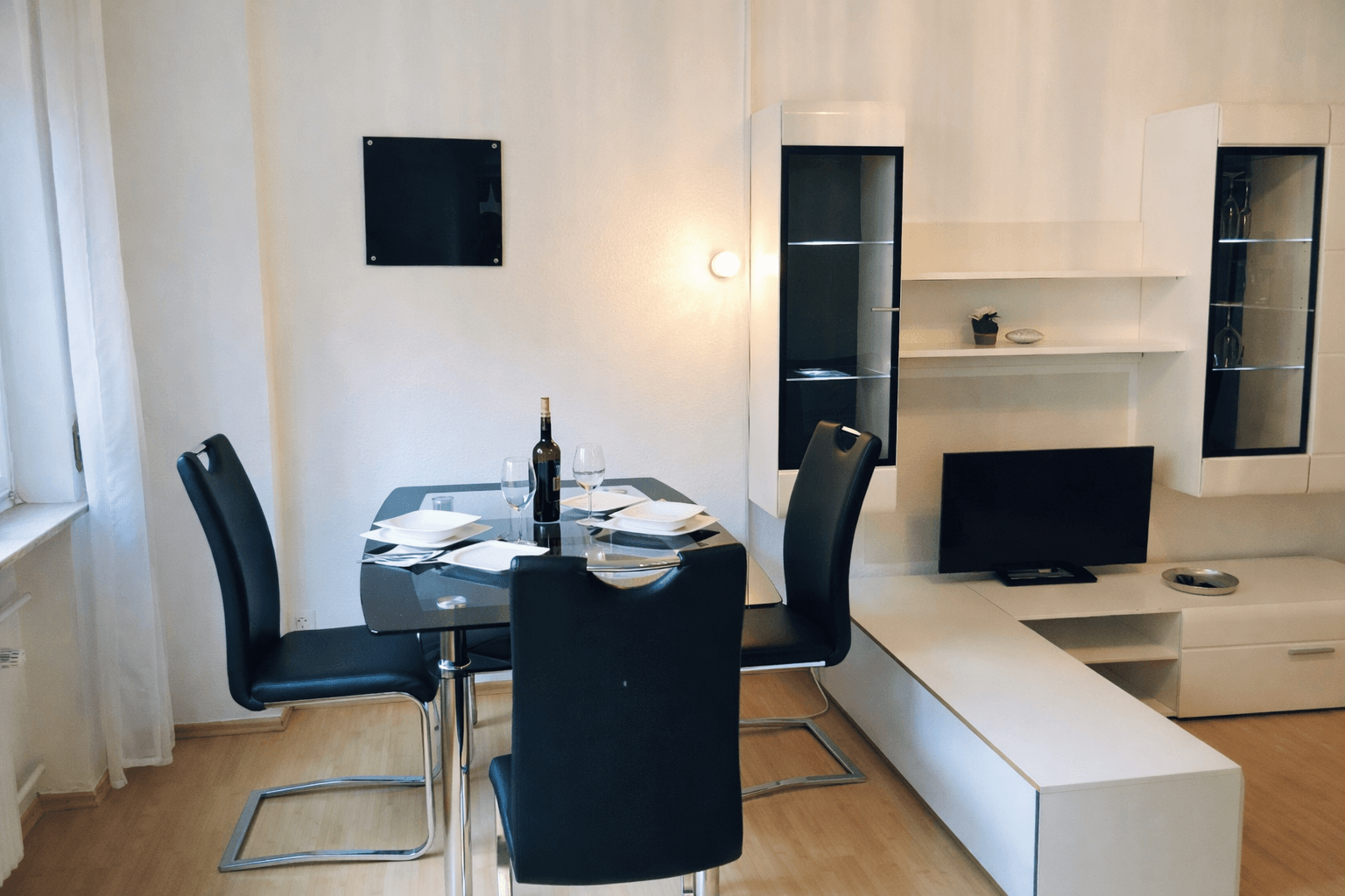 Prodej bytu 1+1 37 m², Immenhofer Straße 1, Stuttgart, Bádensko-Württembersko Prodej bytu 1+1 37 m², Immenhofer Straße 1, Stuttgart, Bádensko-Württembersko