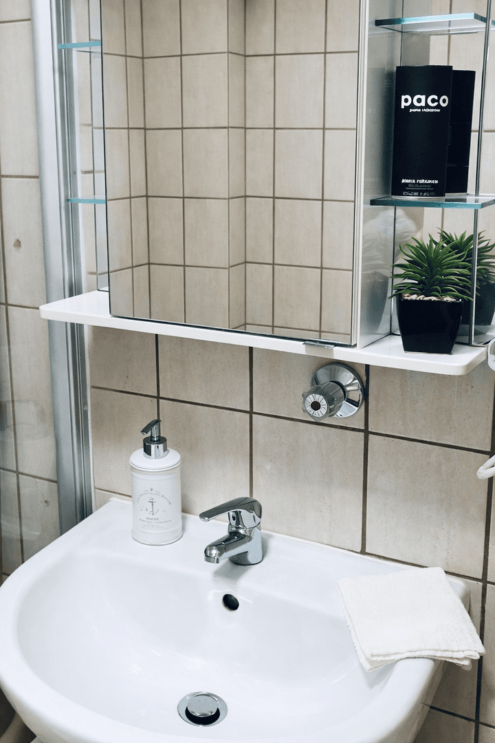 Prodej bytu 1+1 37 m², Immenhofer Straße 1, Stuttgart, Bádensko-Württembersko Prodej bytu 1+1 37 m², Immenhofer Straße 1, Stuttgart, Bádensko-Württembersko