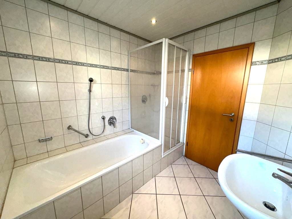 Pronájem bytu 2+1 56 m², Kalkstr. 28, Trierweiler, Porýní-Falc Pronájem bytu 2+1 56 m², Kalkstr. 28, Trierweiler, Porýní-Falc