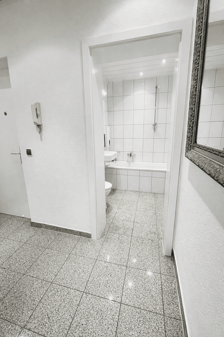 Prodej bytu 1+1 36 m², Immenhofer Straße 1, Stuttgart, Bádensko-Württembersko Prodej bytu 1+1 36 m², Immenhofer Straße 1, Stuttgart, Bádensko-Württembersko