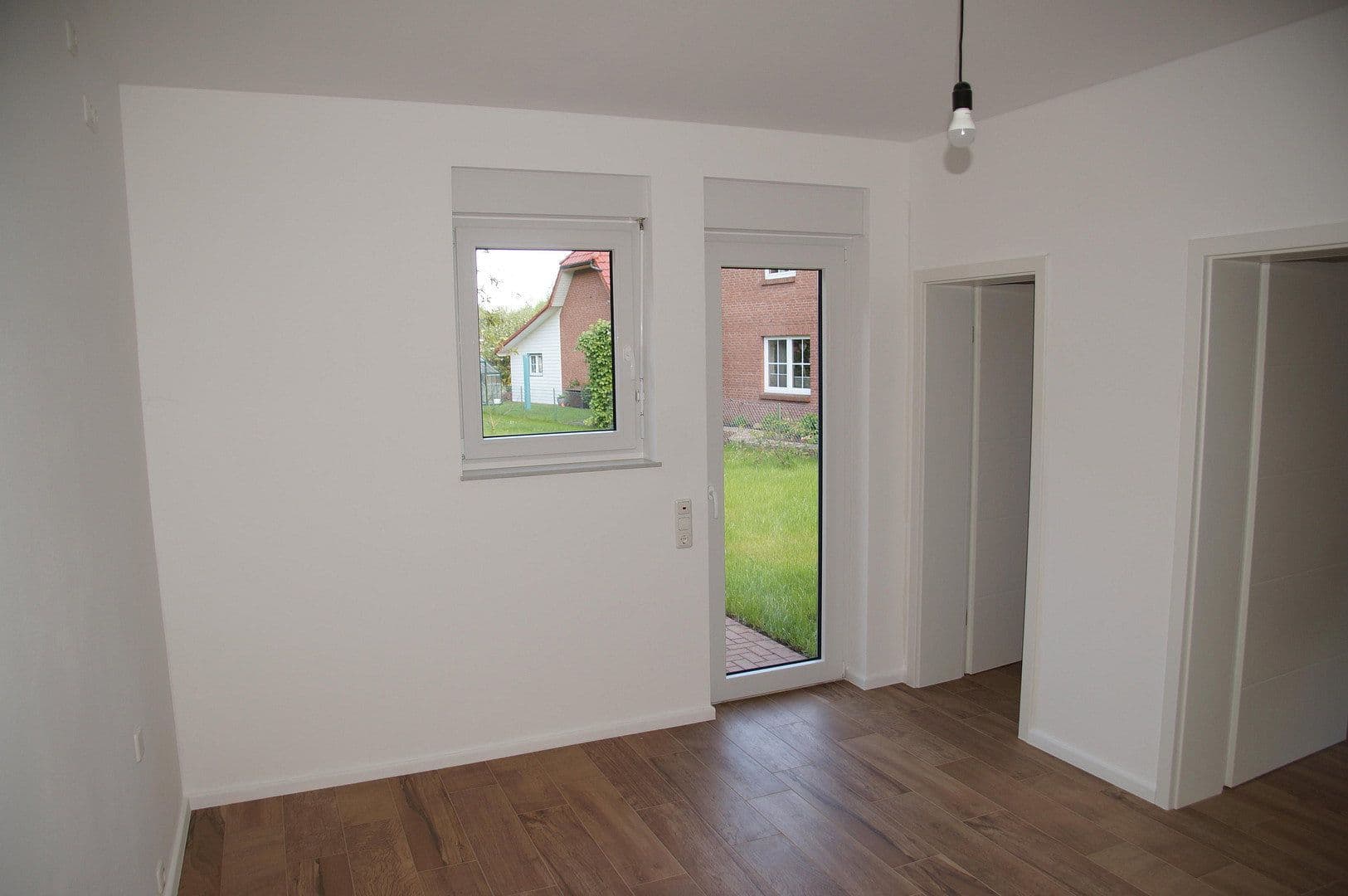 Pronájem domu 133 m², pozemek 568 m², Schwarmstedt, Dolní Sasko Pronájem domu 133 m², pozemek 568 m², Schwarmstedt, Dolní Sasko