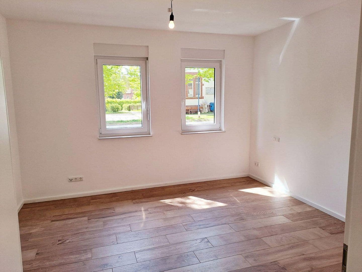 Pronájem domu 133 m², pozemek 568 m², Schwarmstedt, Dolní Sasko Pronájem domu 133 m², pozemek 568 m², Schwarmstedt, Dolní Sasko