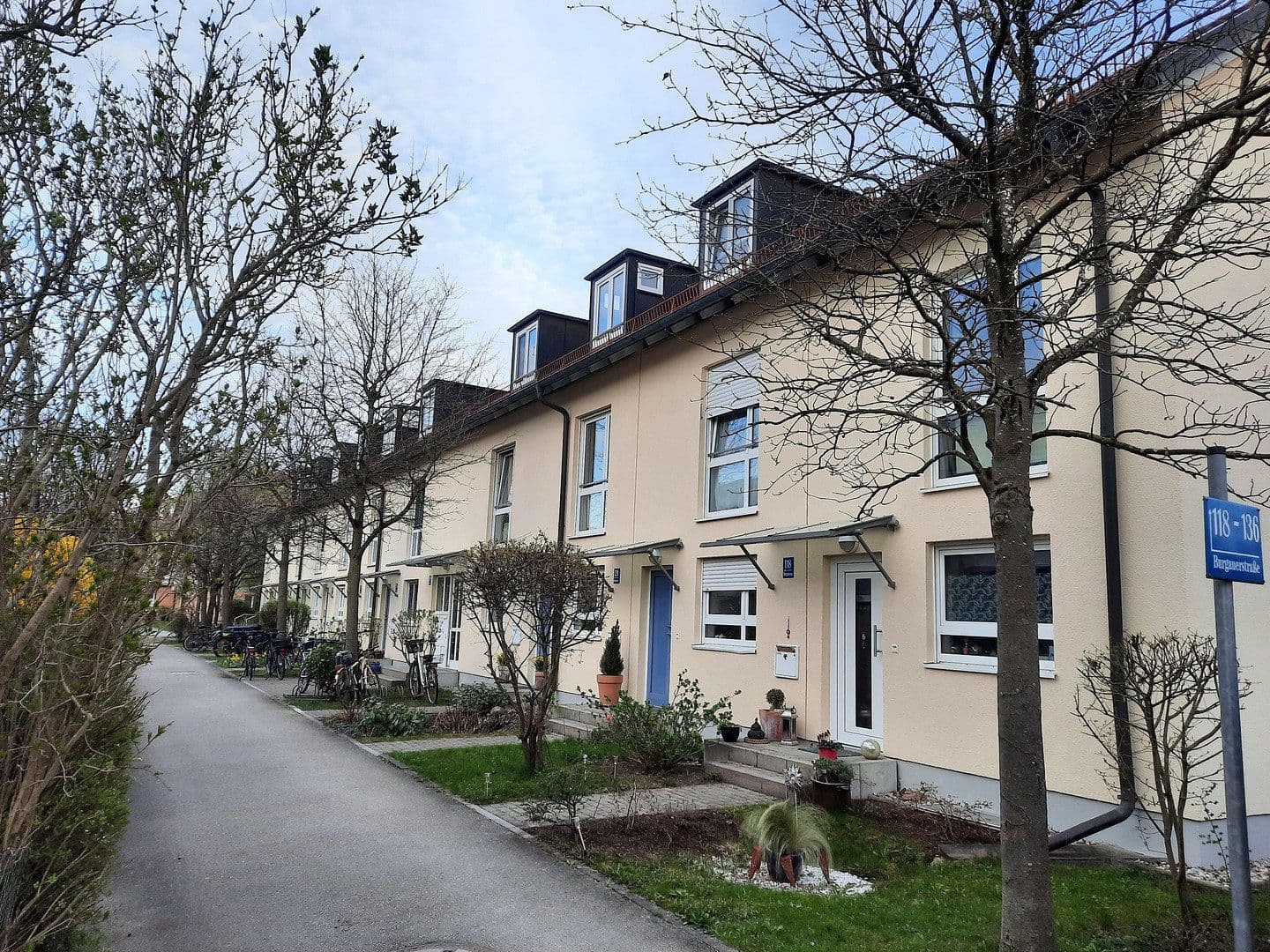 Prodej bytu 3+1 73 m², Burgauerstraße 124, München, Bavorsko Prodej bytu 3+1 73 m², Burgauerstraße 124, München, Bavorsko
