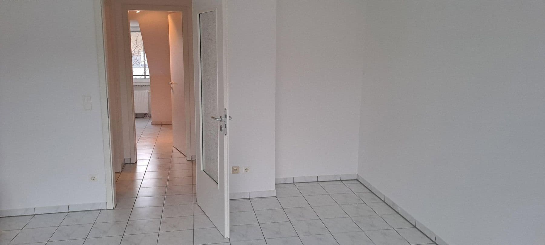 Prodej bytu 3+1 73 m², Burgauerstraße 124, München, Bavorsko Prodej bytu 3+1 73 m², Burgauerstraße 124, München, Bavorsko
