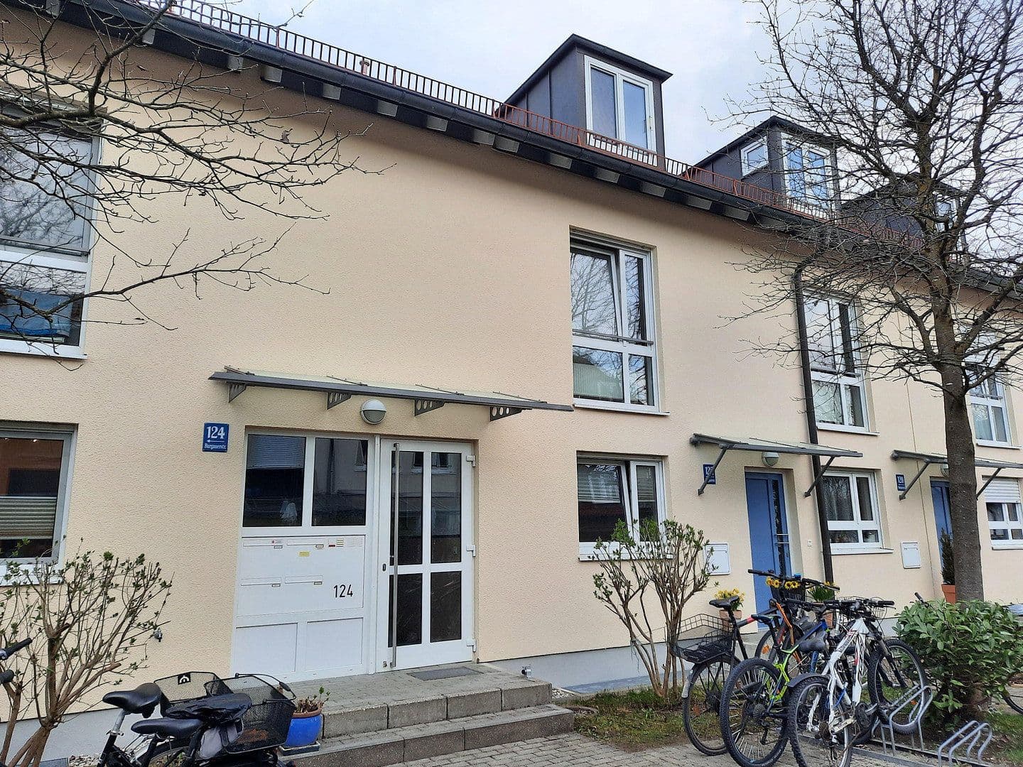 Prodej bytu 3+1 73 m², Burgauerstraße 124, München, Bavorsko Prodej bytu 3+1 73 m², Burgauerstraße 124, München, Bavorsko