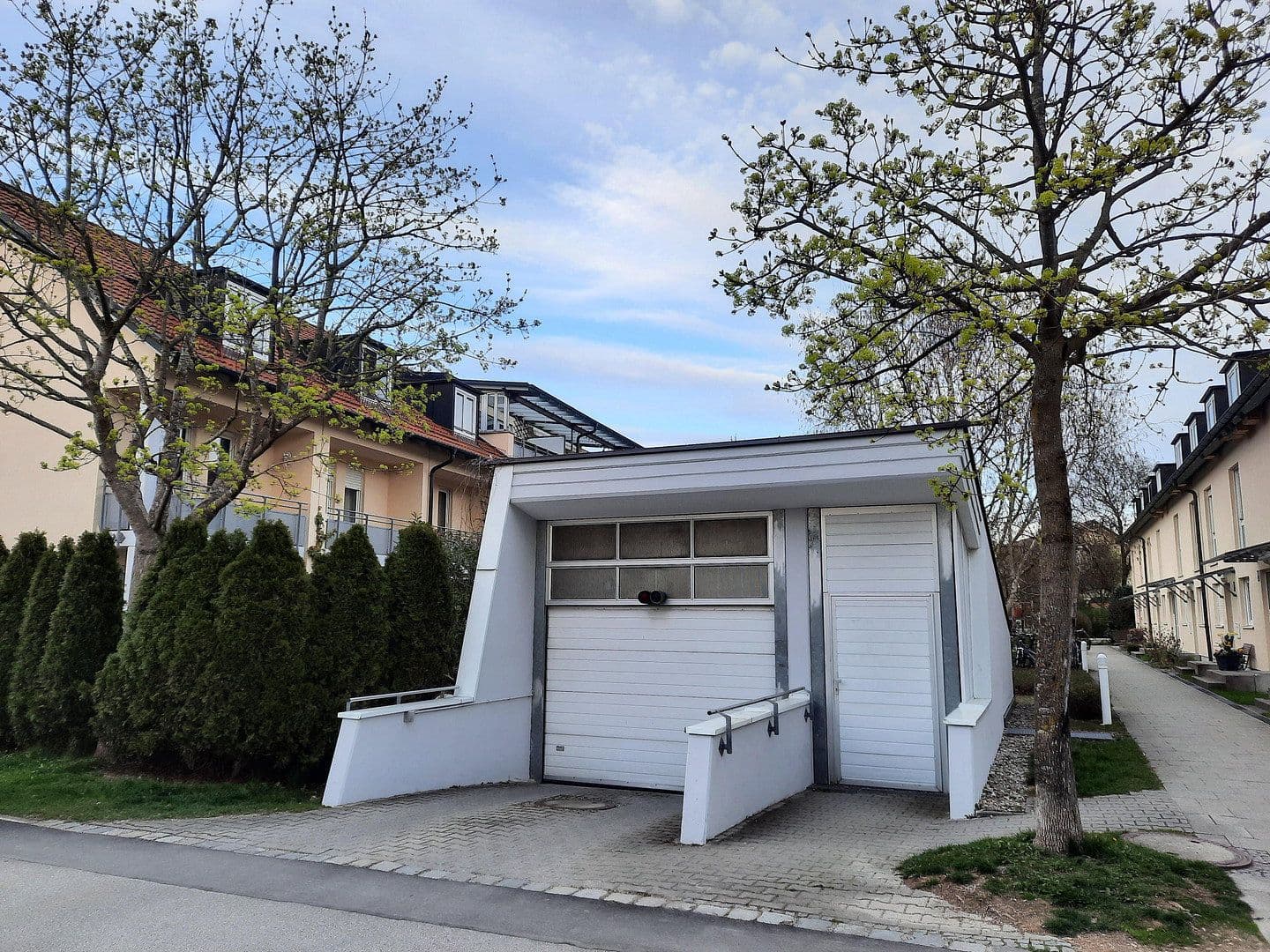 Prodej bytu 3+1 73 m², Burgauerstraße 124, München, Bavorsko Prodej bytu 3+1 73 m², Burgauerstraße 124, München, Bavorsko