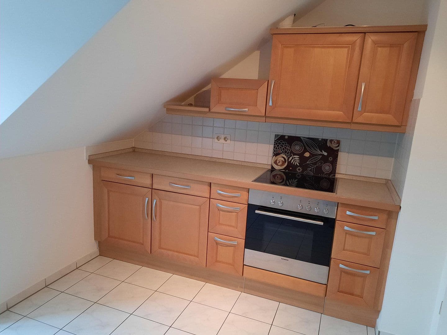 Prodej bytu 3+1 73 m², Burgauerstraße 124, München, Bavorsko Prodej bytu 3+1 73 m², Burgauerstraße 124, München, Bavorsko