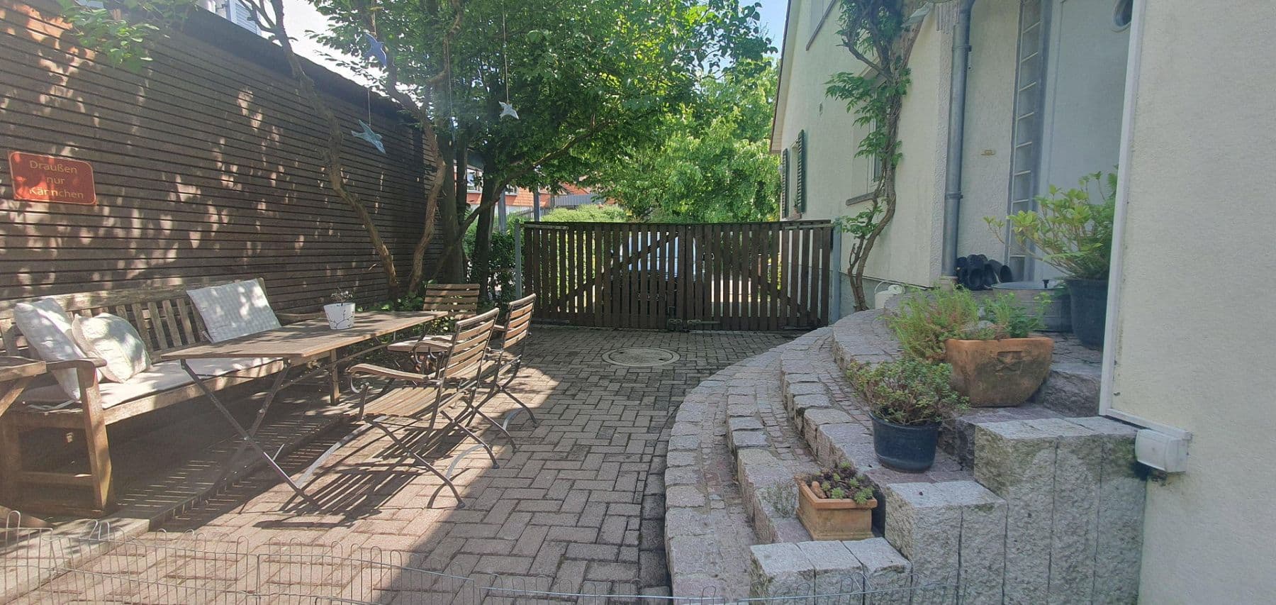 Prodej domu 183 m², pozemek 975 m², Linsengericht, Hessen Prodej domu 183 m², pozemek 975 m², Linsengericht, Hessen