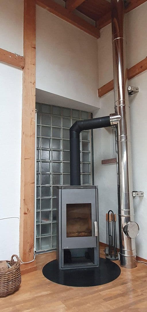 Prodej domu 183 m², pozemek 975 m², Linsengericht, Hessen Prodej domu 183 m², pozemek 975 m², Linsengericht, Hessen